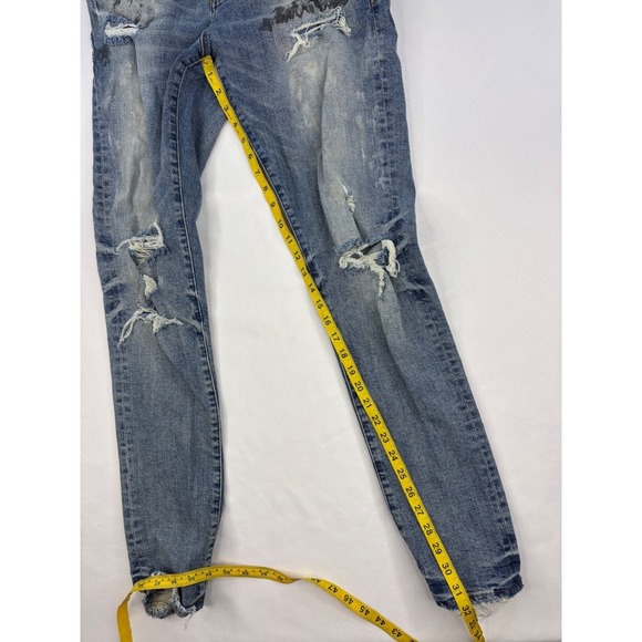 Purple Brand P002 - Worn Mid Indigo Destroy size 32